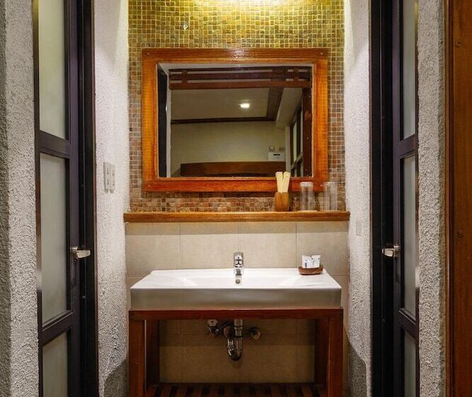 Hotel The Strand Boracay