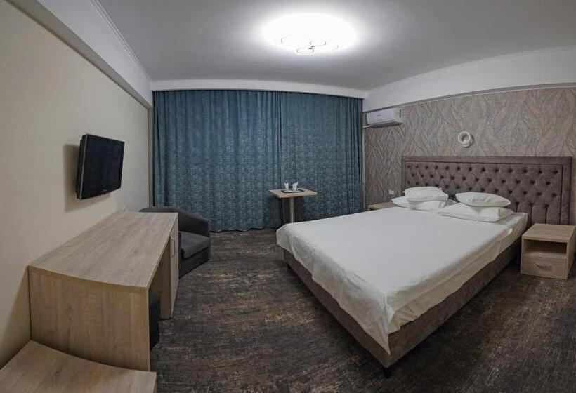 בית מלון כפרי Tiara