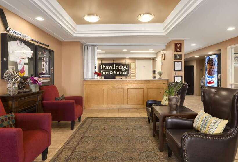 בית מלון כפרי Travelodge By Wyndham Spruce Grove