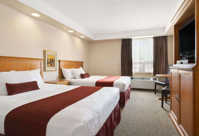 בית מלון כפרי Travelodge By Wyndham Spruce Grove