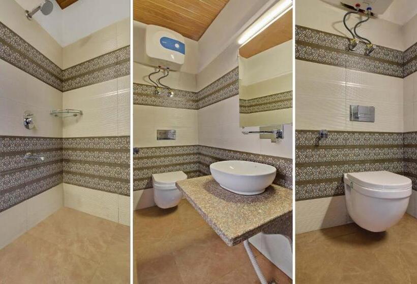 בית מלון כפרי Treebo Mayur, Mall Road