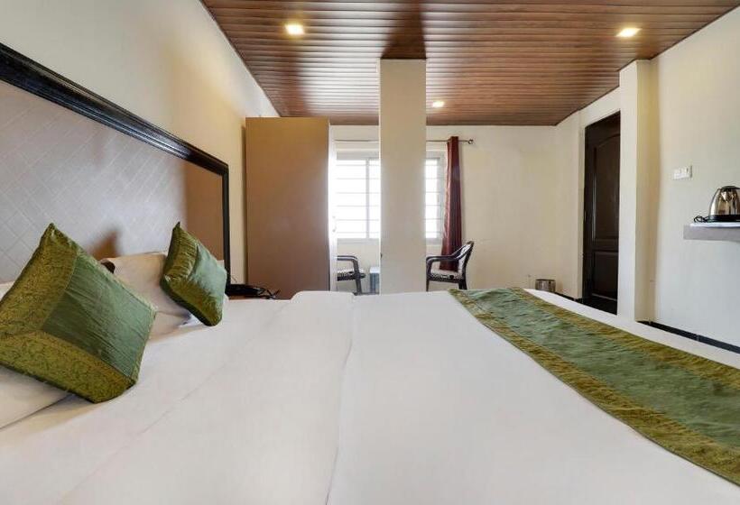 فندق Treebo Mayur, Mall Road