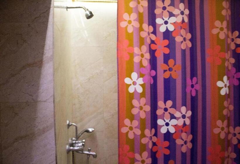 酒店 Varuna Varanasi