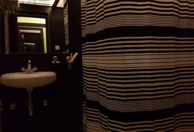 酒店 Varuna Varanasi