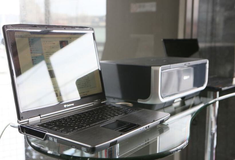 בית מלון כפרי Wing International Sagamihara