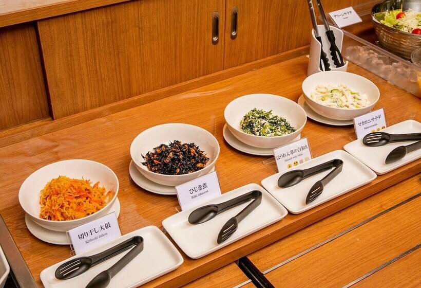 בית מלון כפרי Wing International Sagamihara