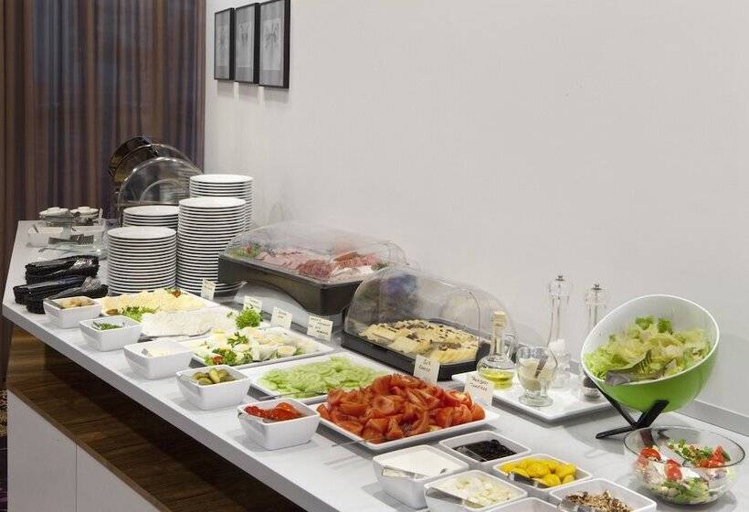 Отель Witkowski Warsaw Airport