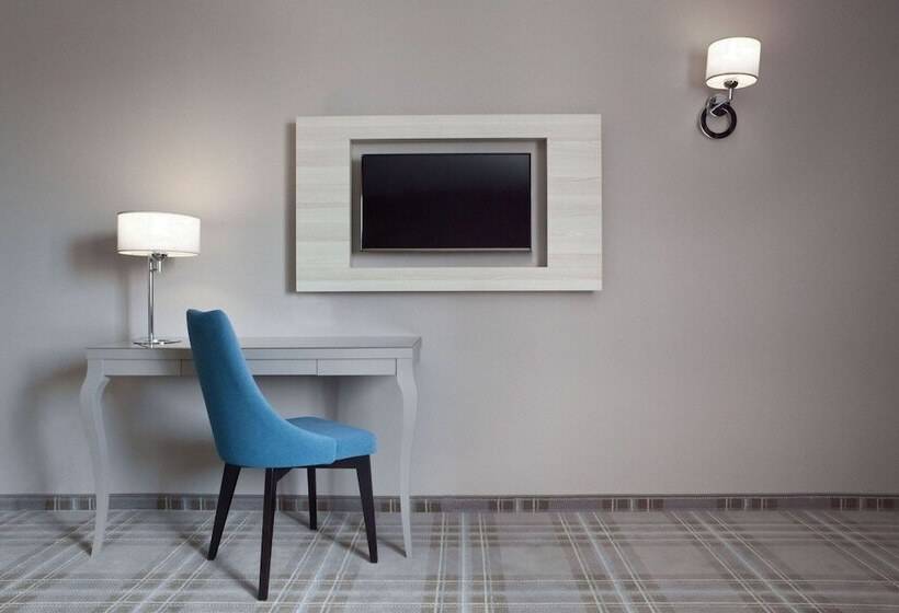 Отель Witkowski Warsaw Airport