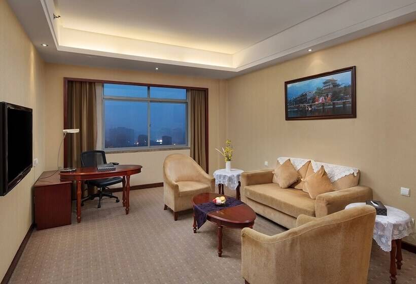 בית מלון כפרי Yiyang Huatian