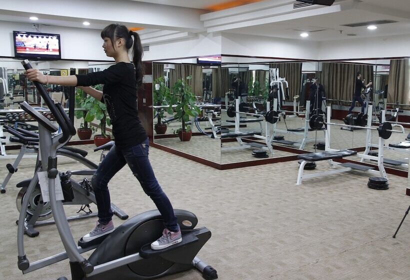 בית מלון כפרי Yiyang Huatian