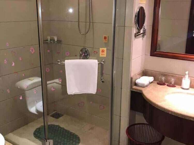 בית מלון כפרי Yiyang Huatian