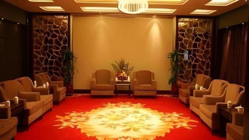 בית מלון כפרי Yiyang Huatian