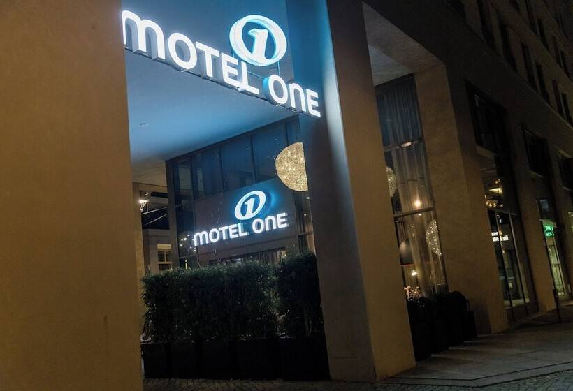 Motel One Dresden Am Zwinger