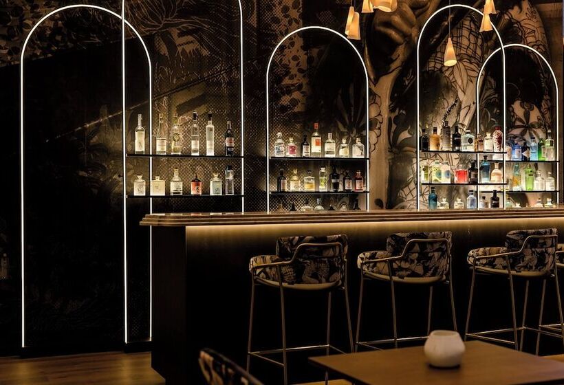 Motel One Dresden Am Zwinger