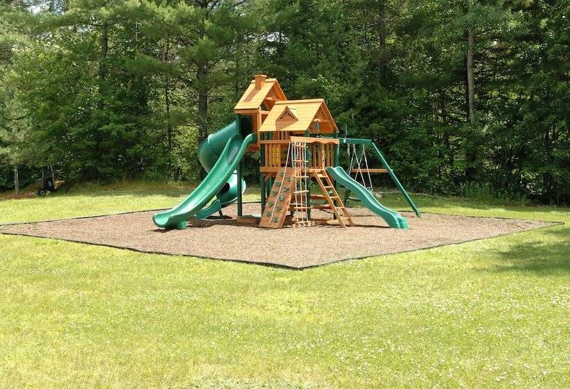 모텔 Saco River Motor Lodge & Suites