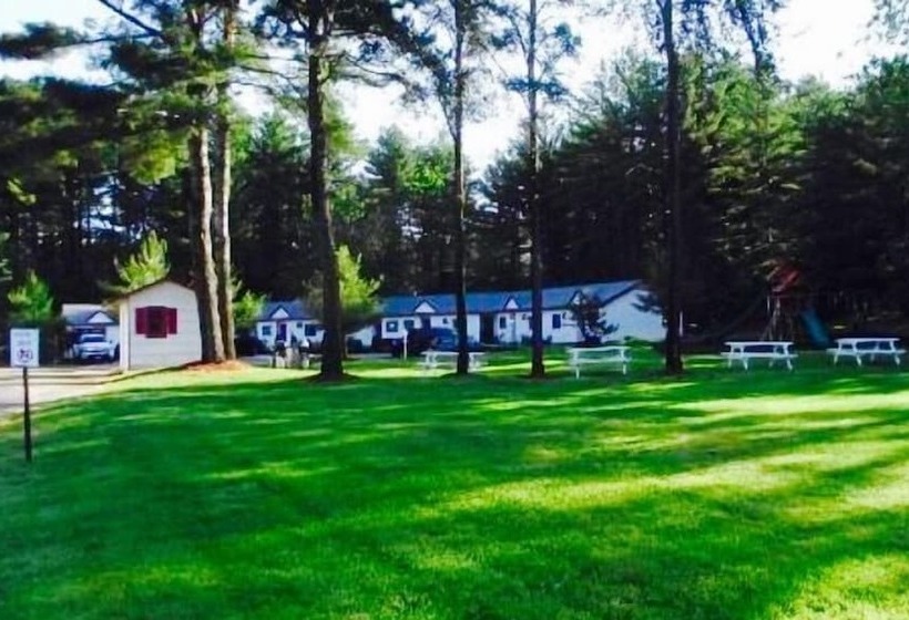 모텔 Saco River Motor Lodge & Suites