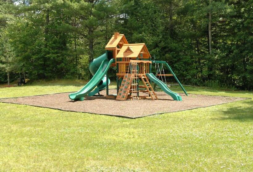 모텔 Saco River Motor Lodge & Suites