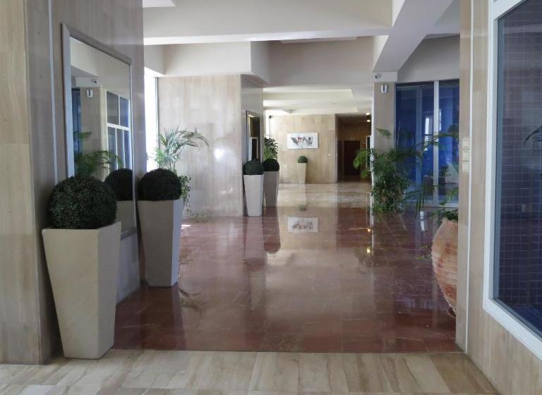 Nitza Seaview Apartments