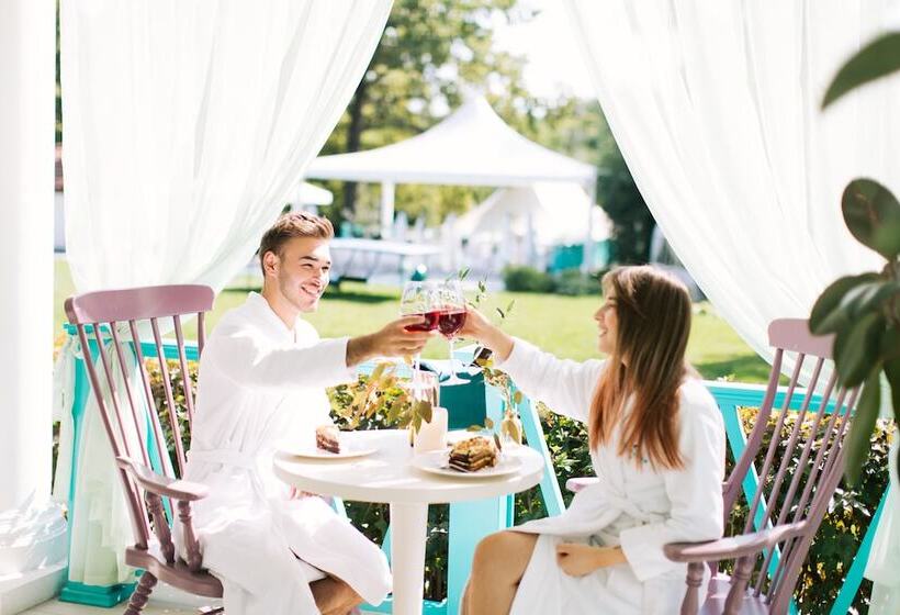 بنسيون Nasha Dacha Country Estate