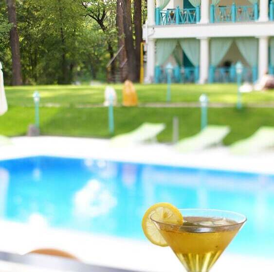 بنسيون Nasha Dacha Country Estate