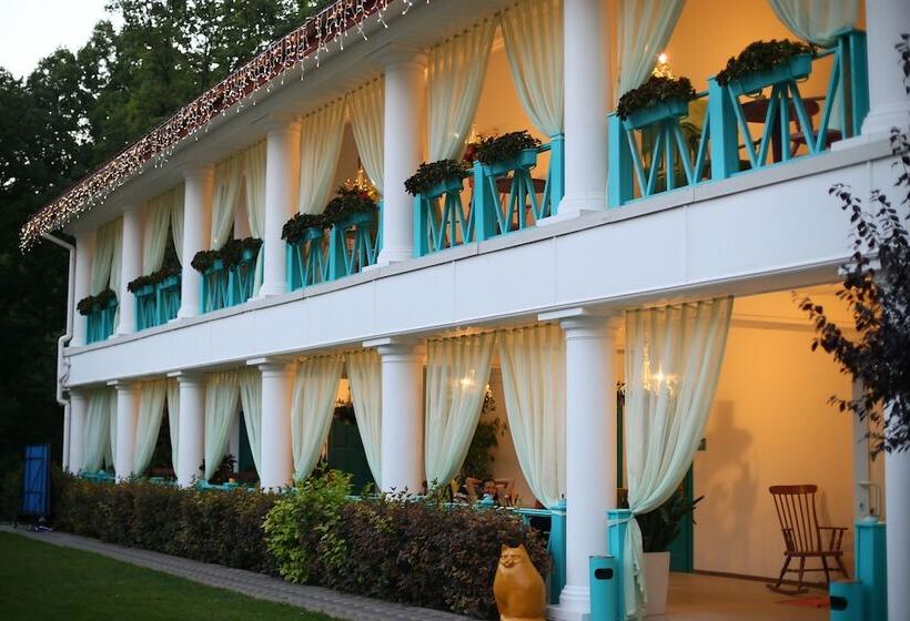 بنسيون Nasha Dacha Country Estate