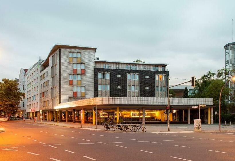 Quentin Boutique Hotel