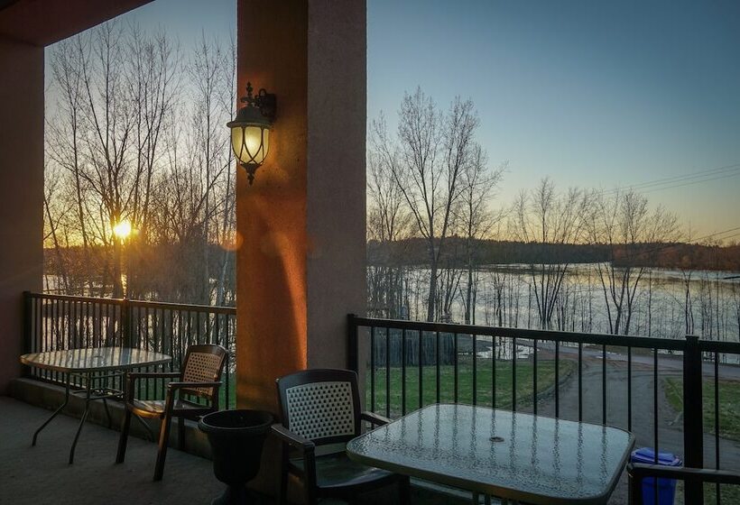 Курорт Chateau Logue