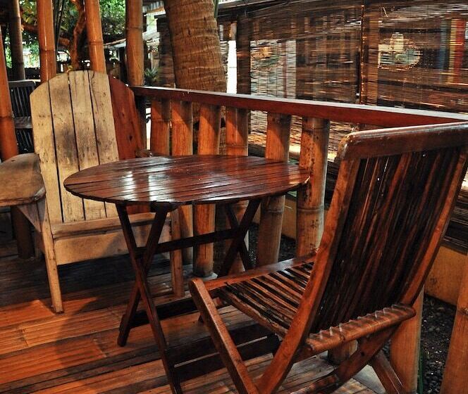 Lomakeskus Lazy Dog Bed & Breakfast