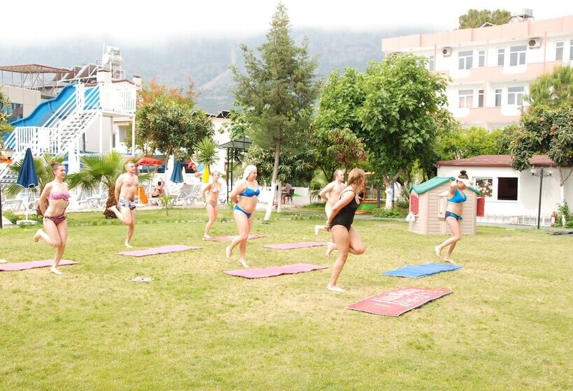 Отель Rios Latte Beach