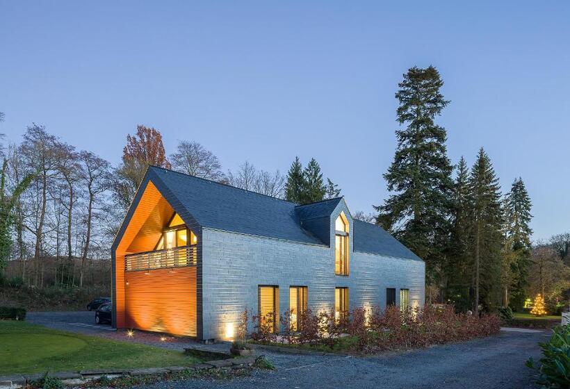 Schloss Auel Boutique Hotel & Design Golf Lodge