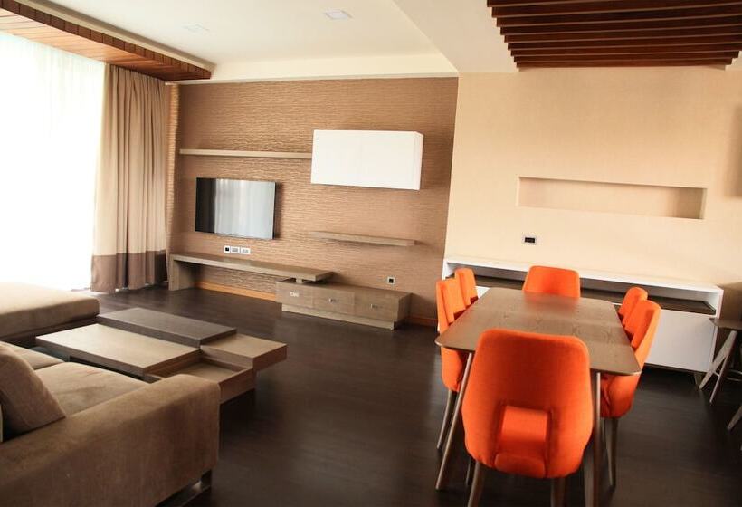 Speke Apartments Wampewo