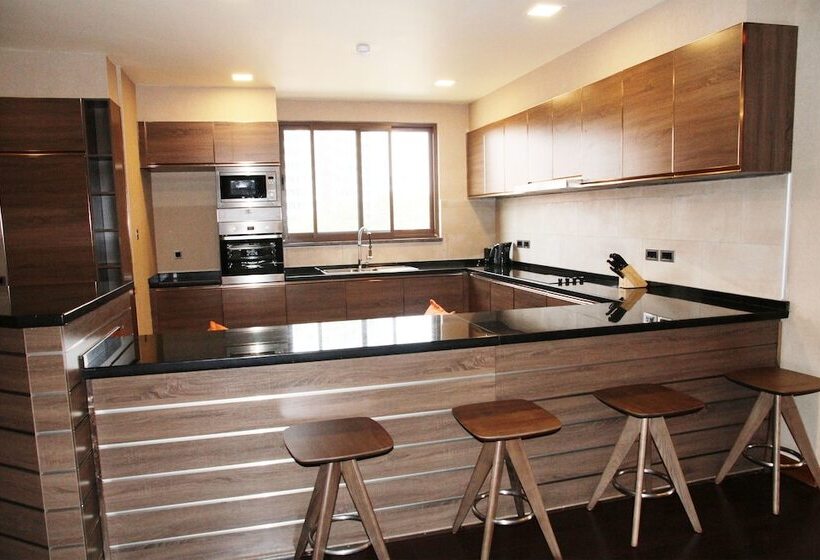 Speke Apartments Wampewo