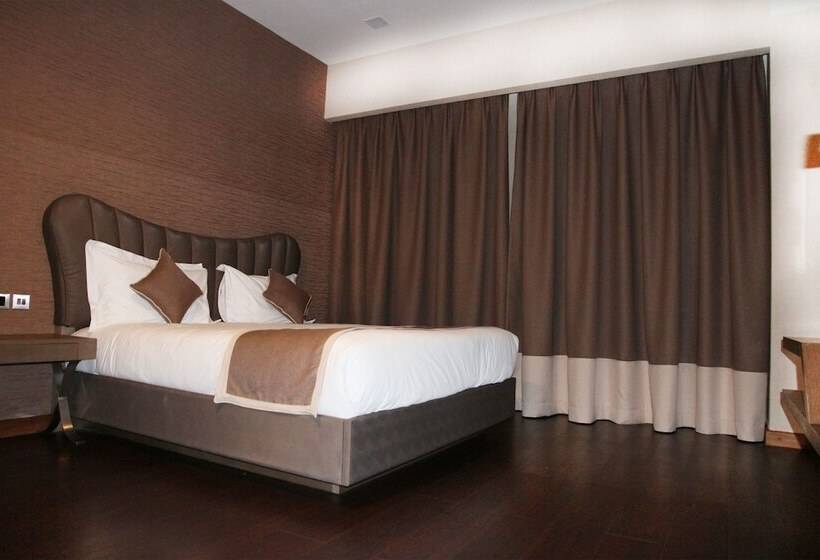 Speke Apartments Wampewo