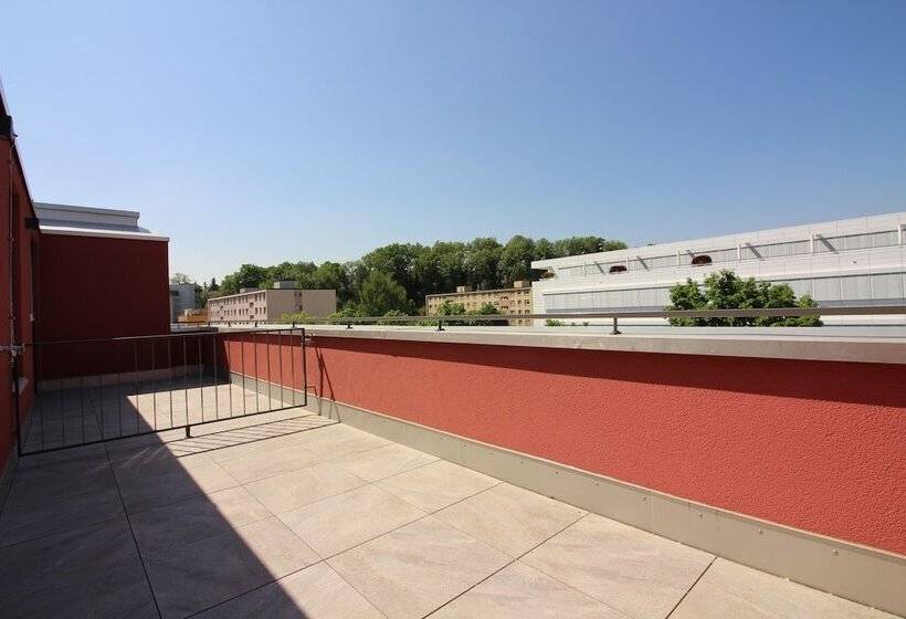 Swiss Star Zurich Airport   Self Check In