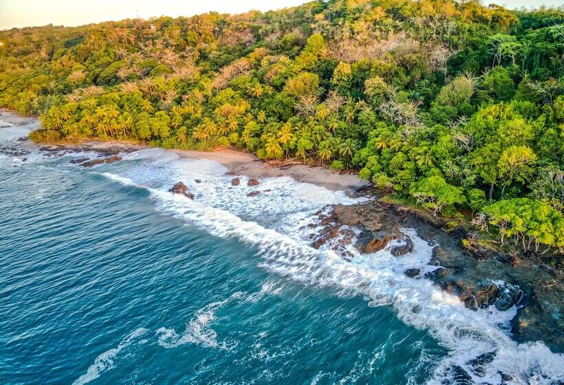 Ylang Ylang Beach Resort