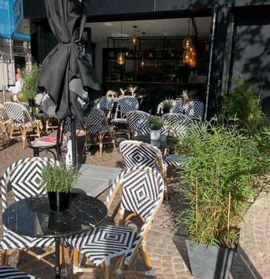 Boutique Hotel Le•bar