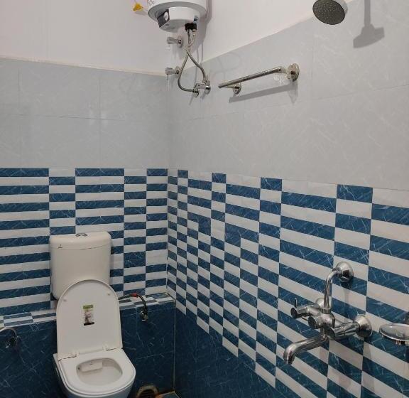 Hotel Ashiyana Rest House