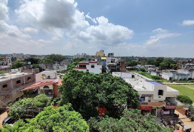 Hotel Ashiyana Rest House