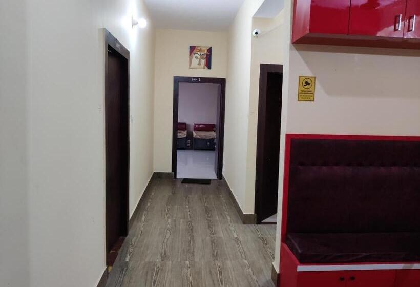 Hotel Ashiyana Rest House