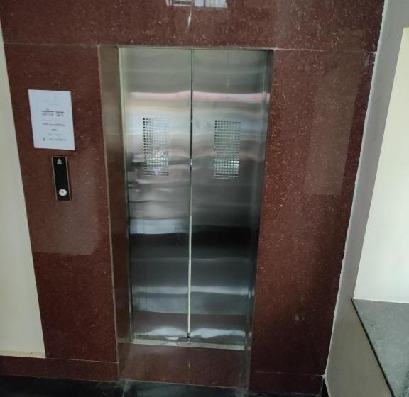 Hotel Ashiyana Rest House