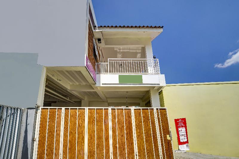 Отель Oyo 91173 Guesthouse King Puntodewo