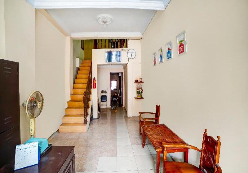 בית מלון כפרי Oyo 91199 Felicia Homestay