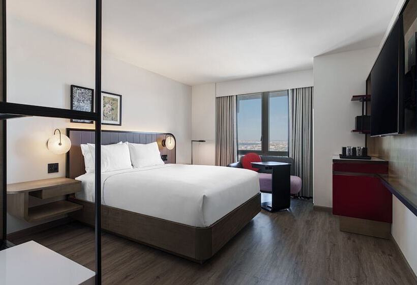 Renaissance New York Flushing Hotel At Tangram