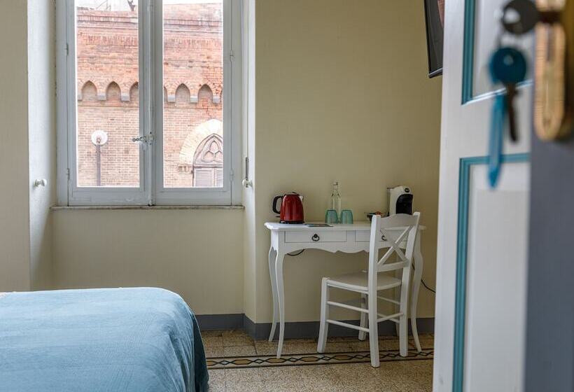 펜션 Onlyrooms Iv   Sea View & Free Parking