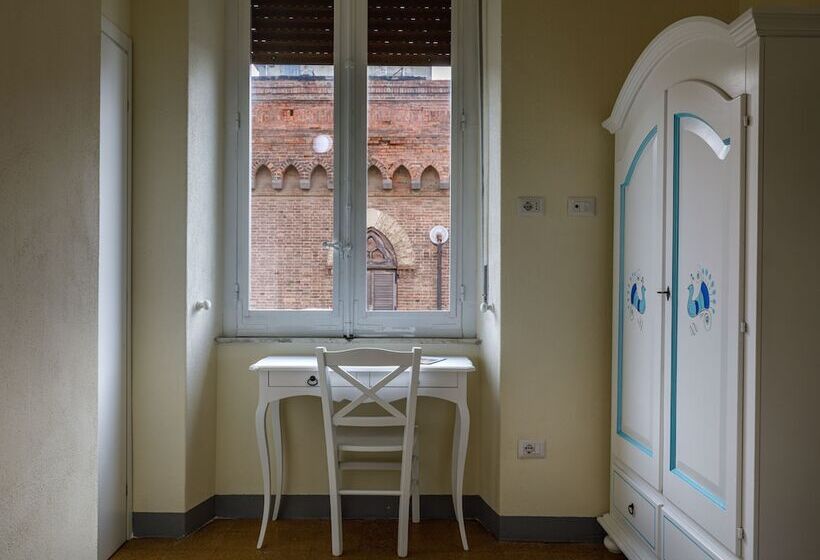 펜션 Onlyrooms Iv   Sea View & Free Parking