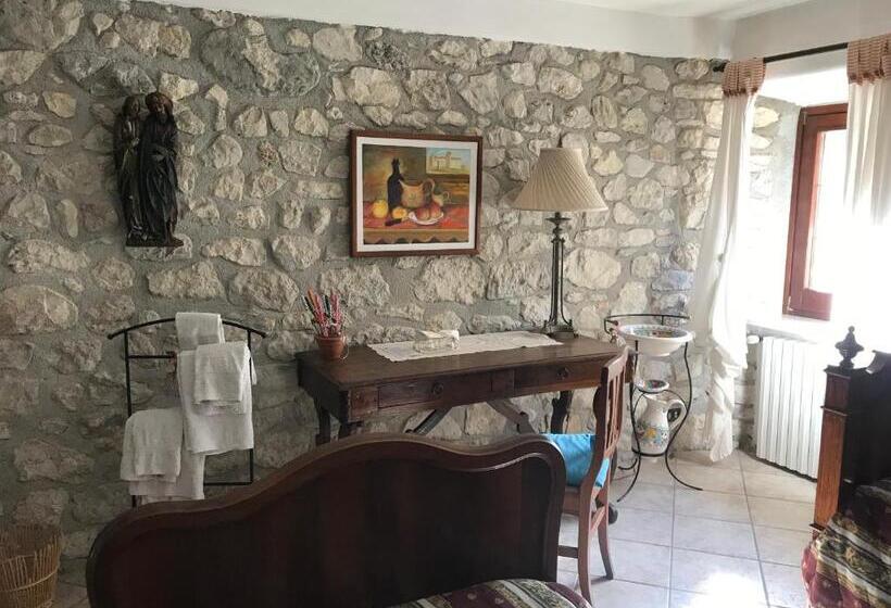 B&b La Baronata   Pescosansonesco