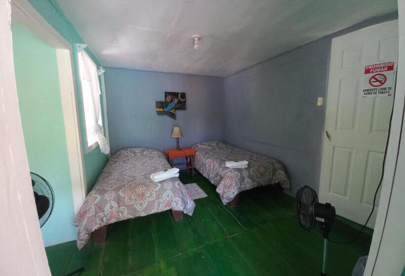 مبيت وإفطار Donde Familia Manito