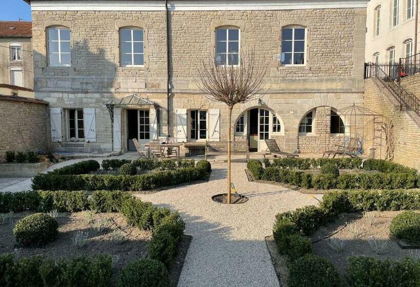 مبيت وإفطار L Orangerie