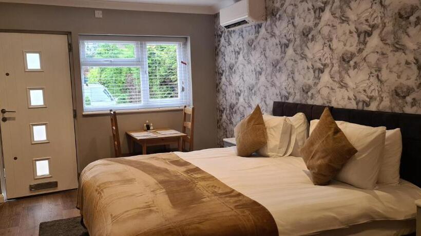 مبيت وإفطار The Golf Studio Woodhall Spa