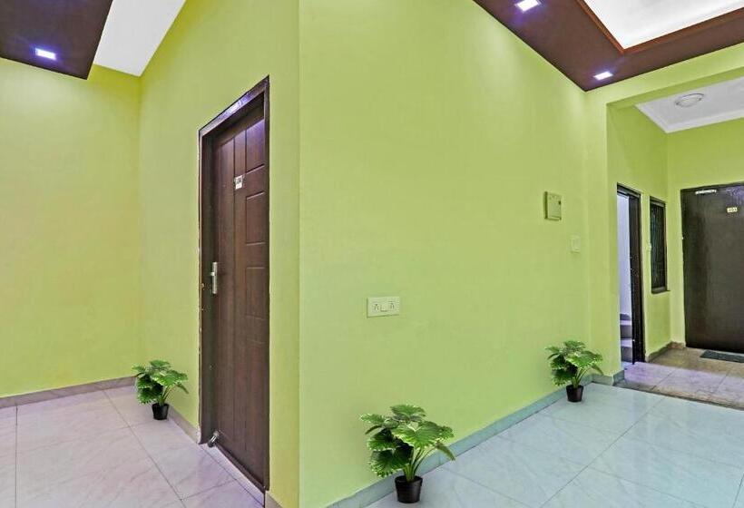 Hotel Capital O Phenix Elite Near Phoenix United Lucknow